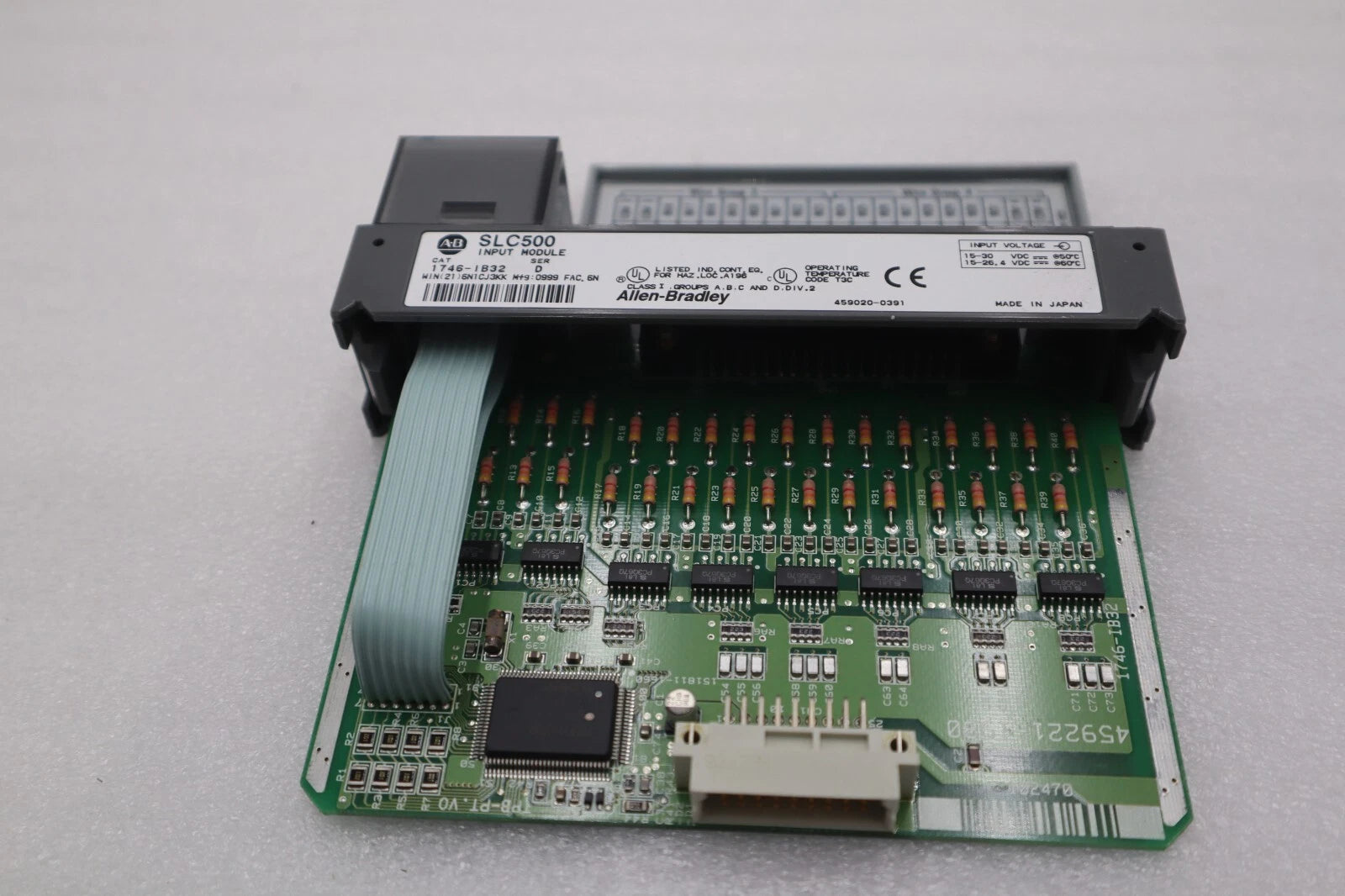 ALLEN BRADLEY 1746-IB32 / 1746IB32